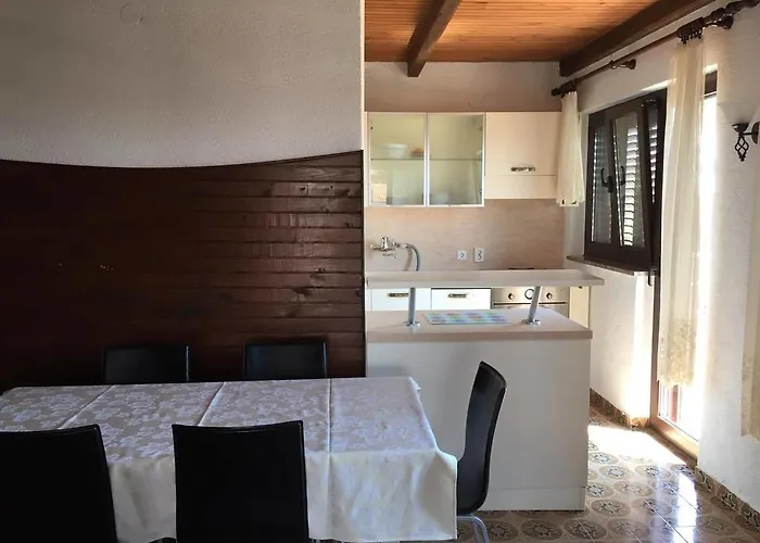 Appartamento Karabaic Punat